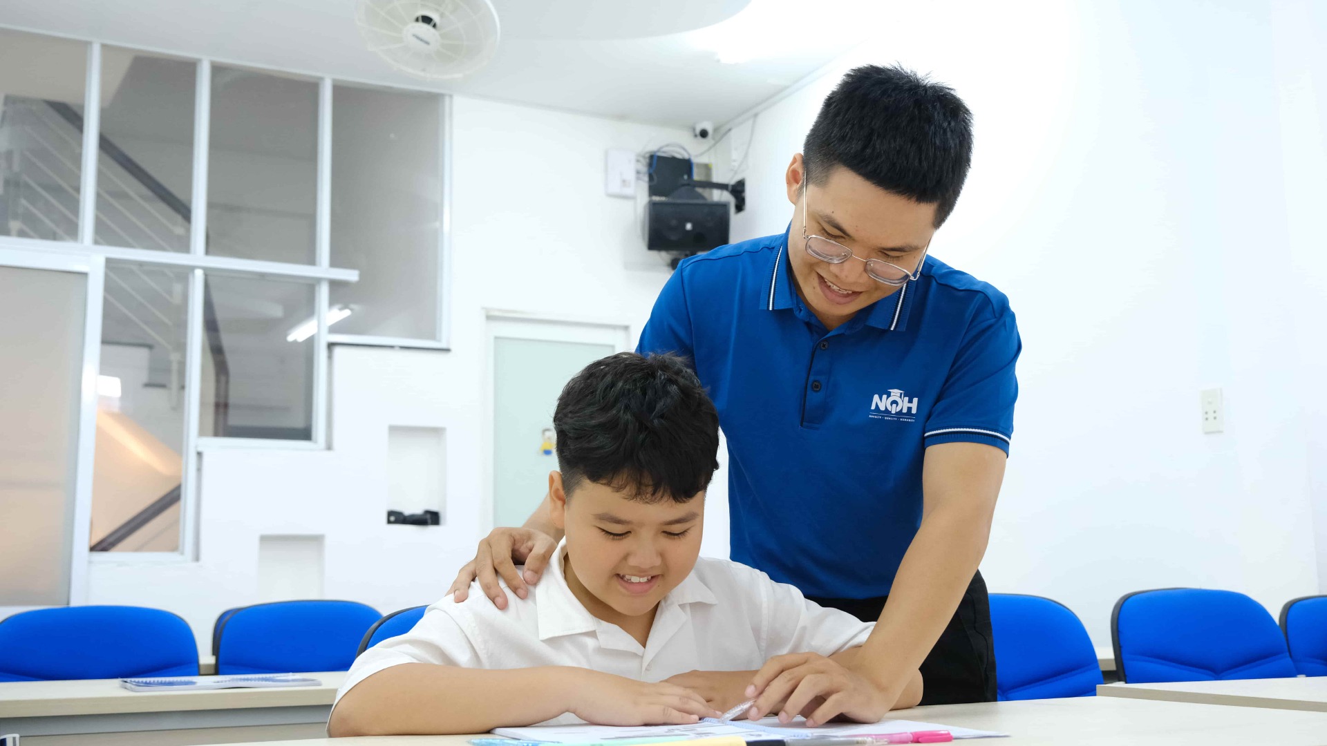 Trung tâm gia sư chất lượng cao NQH Tutor